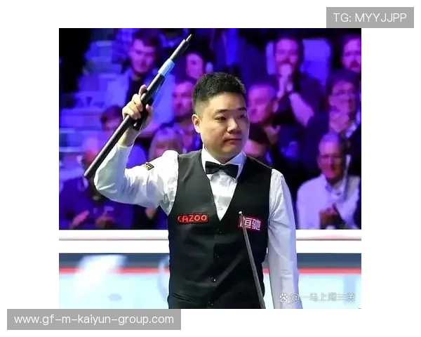 丁俊晖精准长台连下高分，手感滚烫